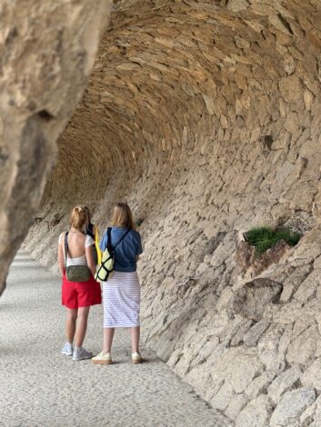 Barcelona Itinerary for kids Park Güell walkway